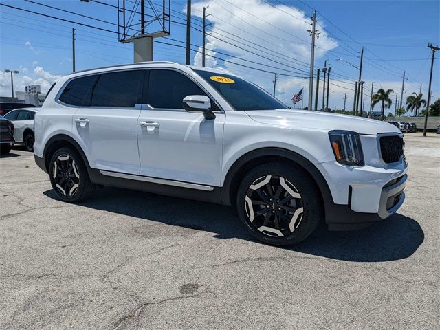 2023 Kia Telluride EX