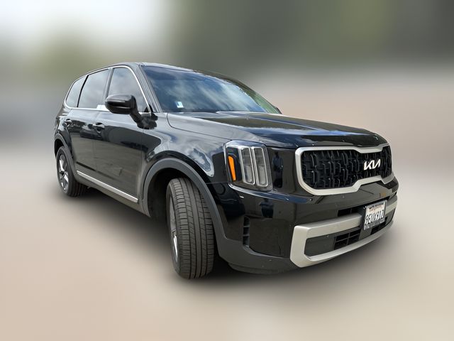 2023 Kia Telluride LX
