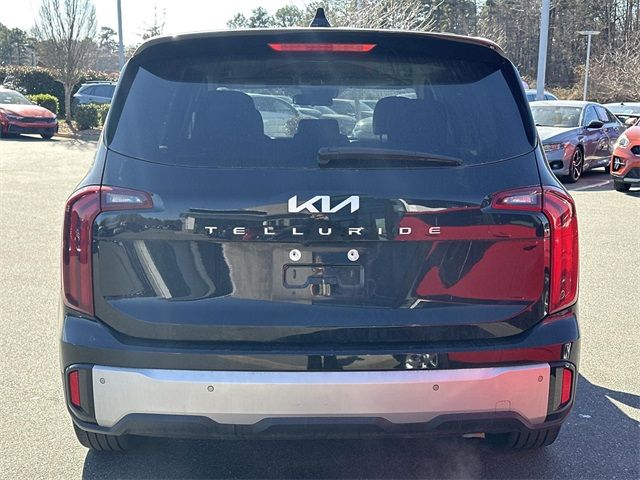 2023 Kia Telluride LX