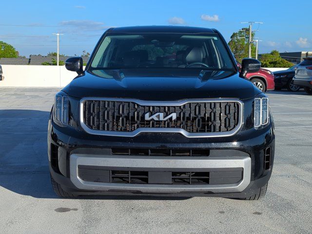 2023 Kia Telluride LX