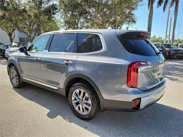 2023 Kia Telluride LX