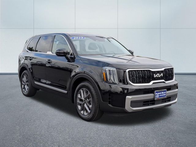 2023 Kia Telluride LX