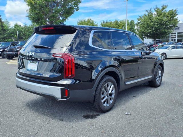 2023 Kia Telluride LX