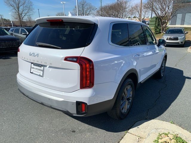 2023 Kia Telluride LX