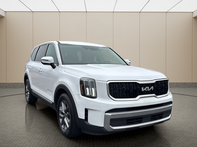 2023 Kia Telluride LX
