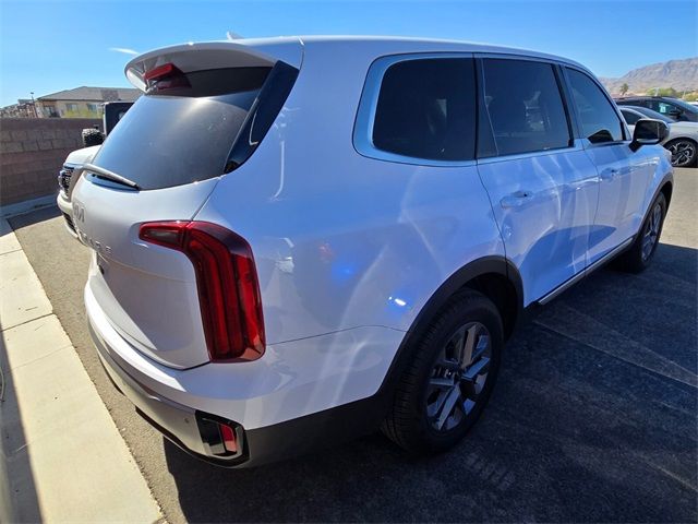 2023 Kia Telluride LX