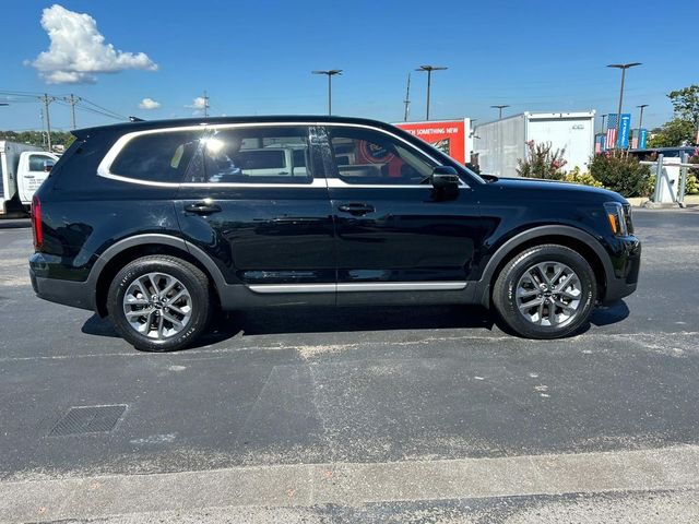 2023 Kia Telluride LX