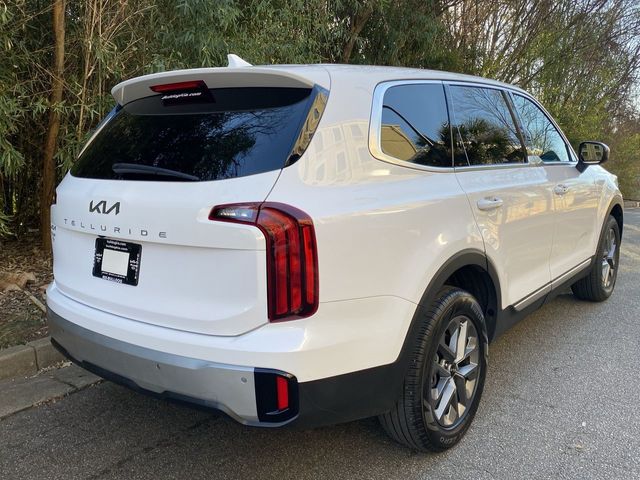 2023 Kia Telluride LX