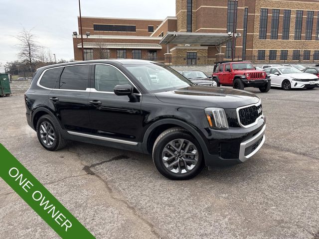 2023 Kia Telluride LX