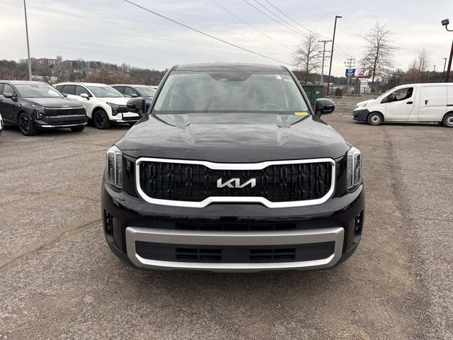 2023 Kia Telluride LX