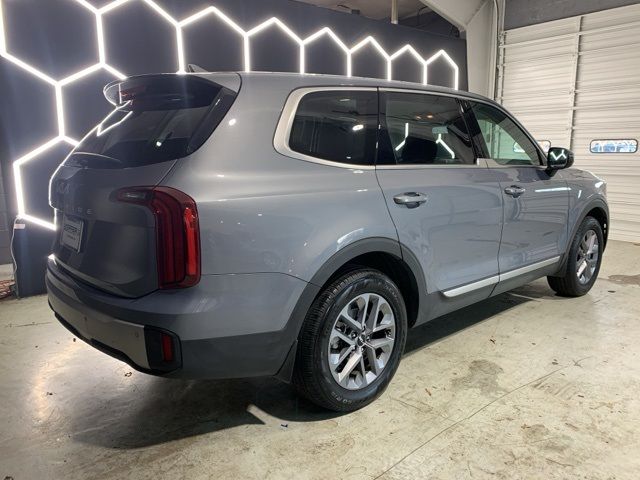 2023 Kia Telluride LX