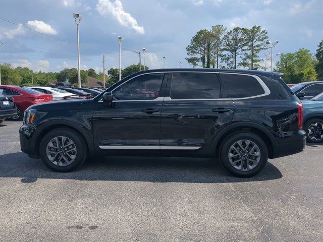 2023 Kia Telluride LX