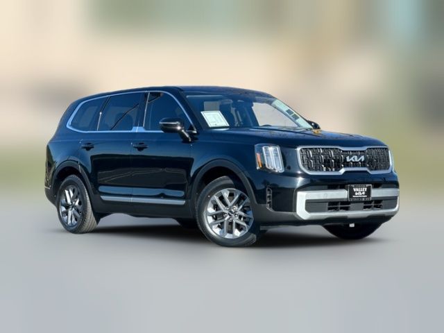 2023 Kia Telluride LX