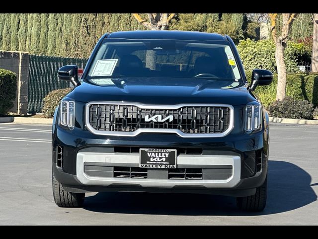 2023 Kia Telluride LX