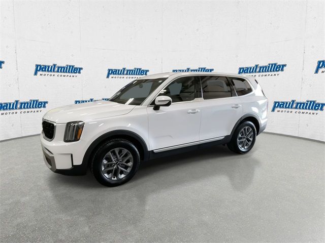 2023 Kia Telluride LX