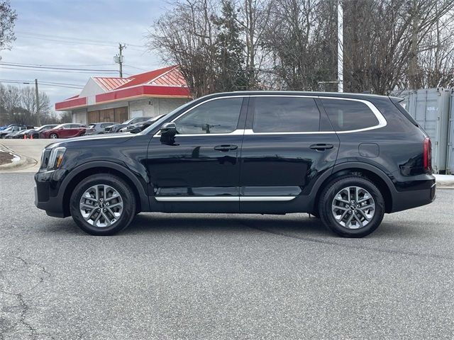 2023 Kia Telluride LX