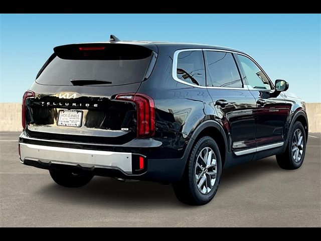 2023 Kia Telluride LX