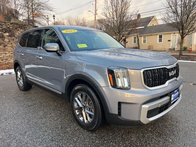 2023 Kia Telluride LX