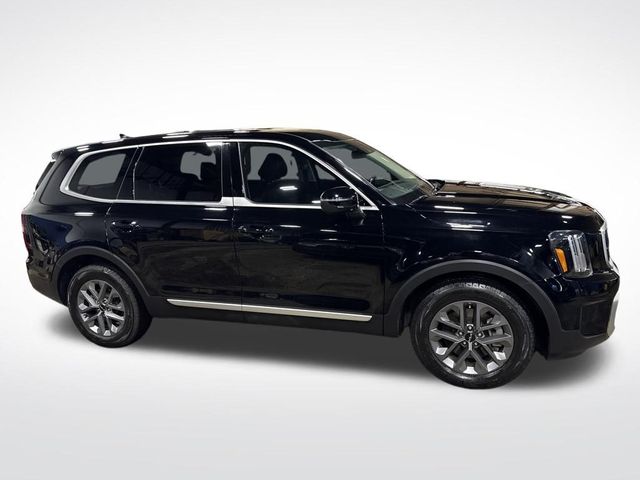 2023 Kia Telluride LX