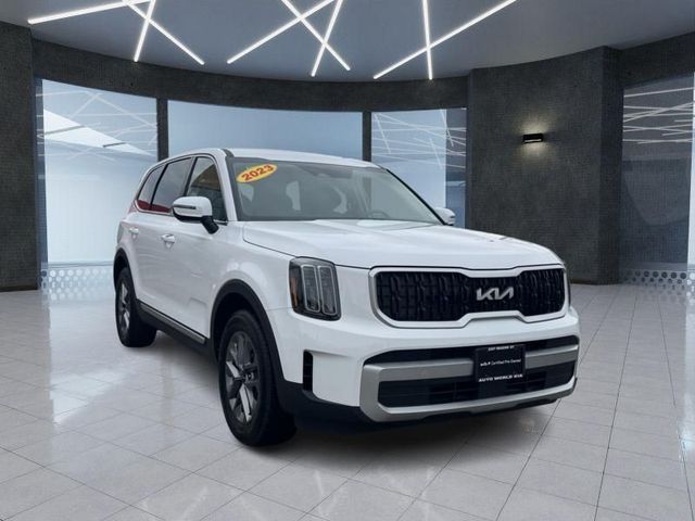 2023 Kia Telluride LX