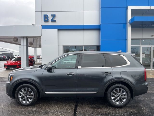 2023 Kia Telluride LX