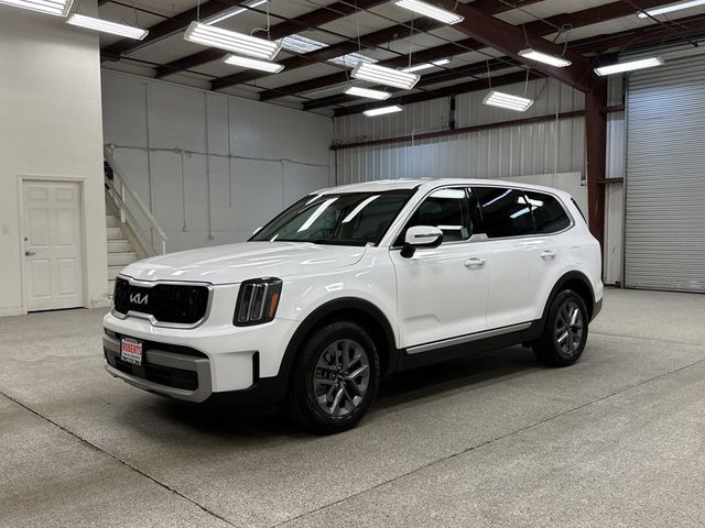 2023 Kia Telluride LX