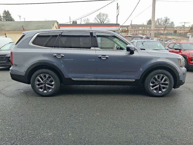 2023 Kia Telluride LX