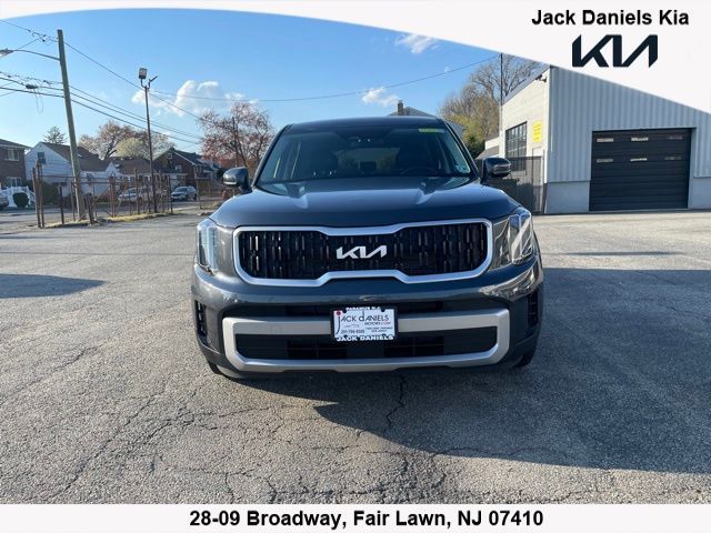 2023 Kia Telluride LX