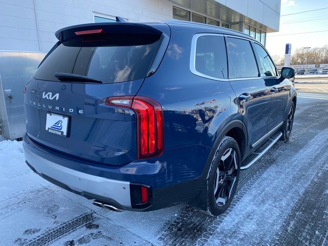 2023 Kia Telluride S