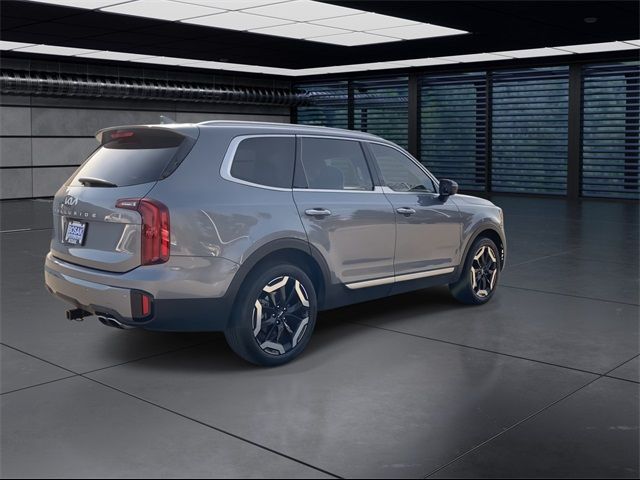 2023 Kia Telluride S