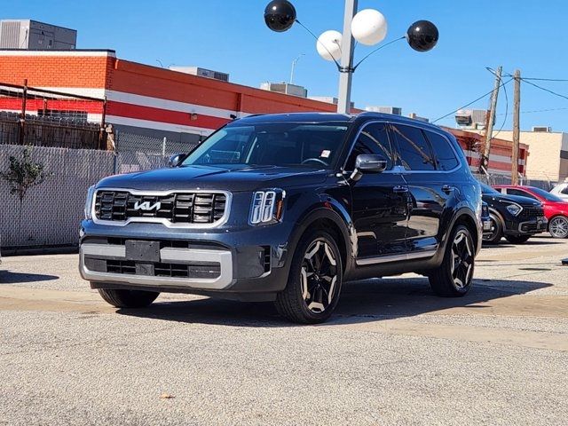 2023 Kia Telluride S