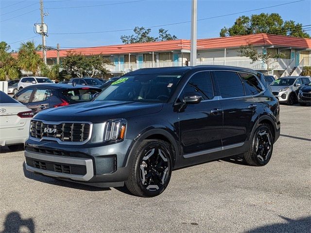 2023 Kia Telluride S