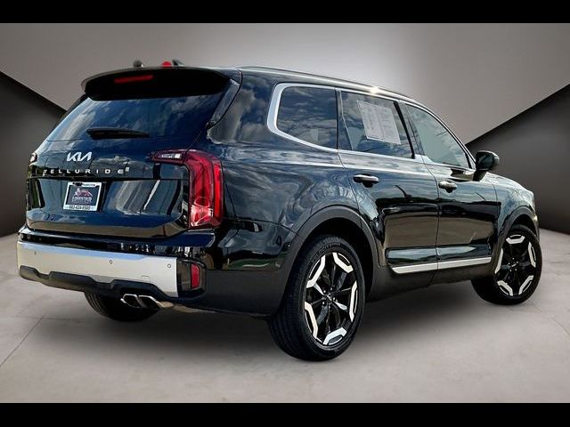 2023 Kia Telluride S