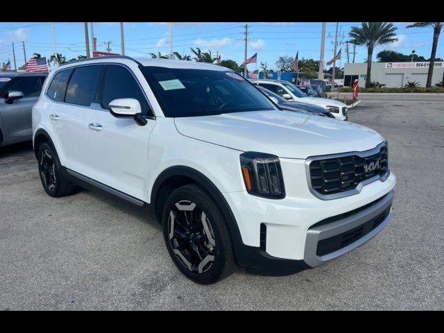 2023 Kia Telluride S