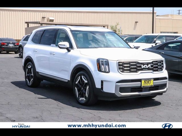 2023 Kia Telluride S