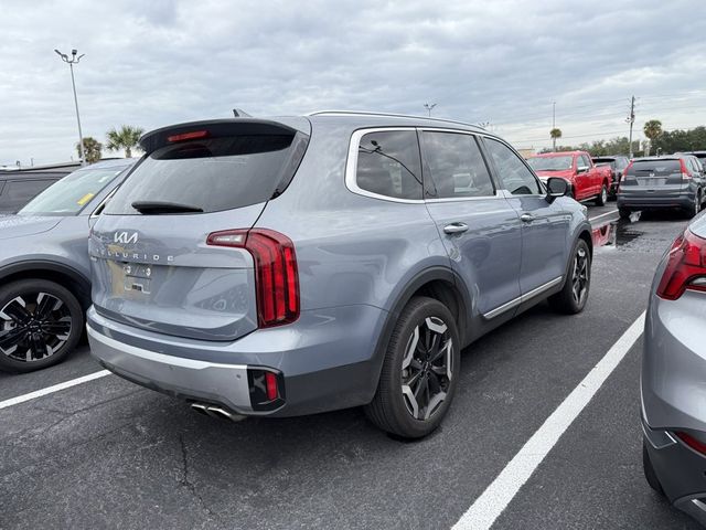 2023 Kia Telluride S