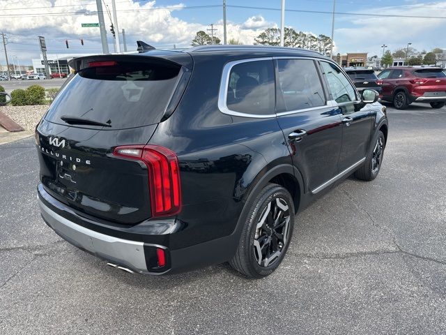 2023 Kia Telluride S
