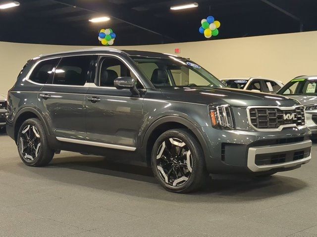 2023 Kia Telluride S