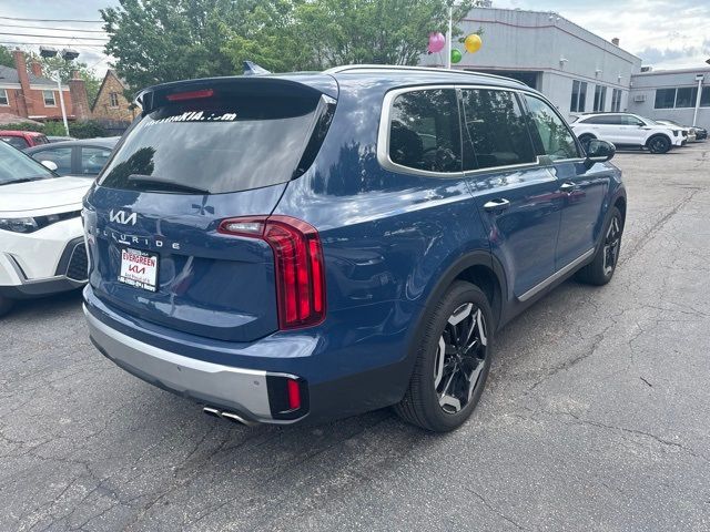 2023 Kia Telluride S