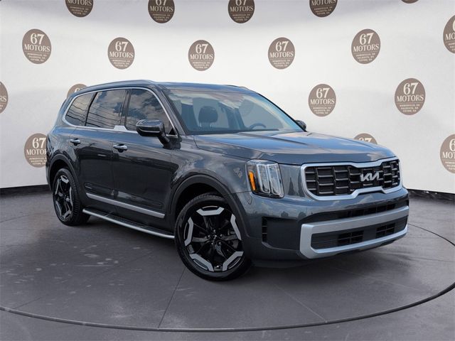 2023 Kia Telluride S