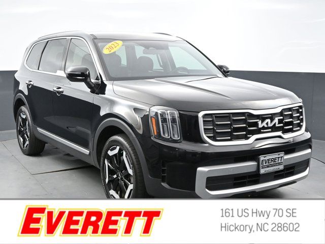 2023 Kia Telluride S