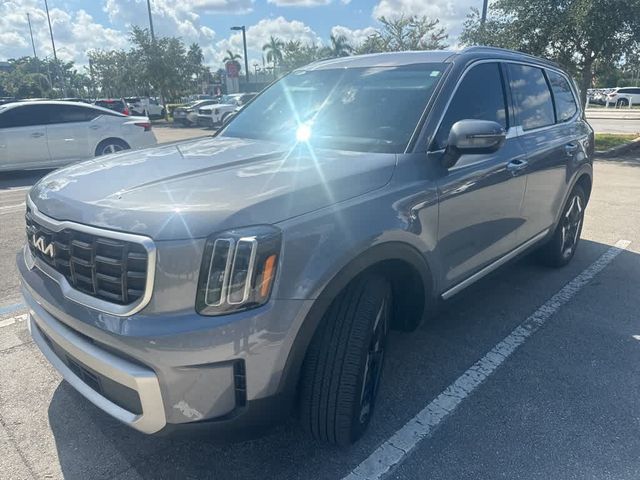 2023 Kia Telluride S