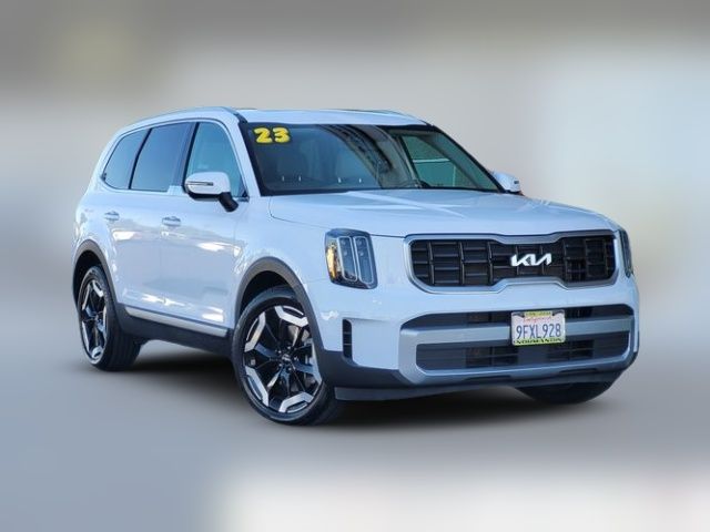 2023 Kia Telluride S
