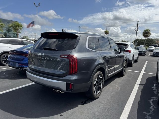 2023 Kia Telluride S