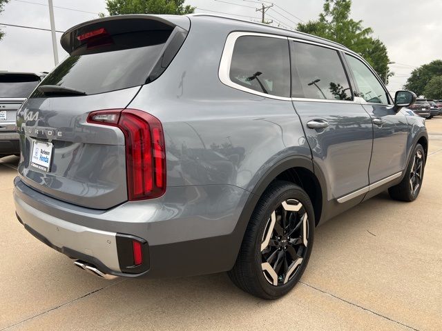 2023 Kia Telluride S