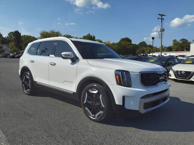 2023 Kia Telluride S