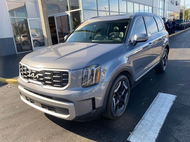 2023 Kia Telluride S