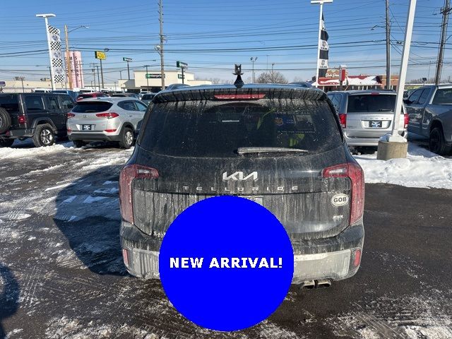 2023 Kia Telluride S