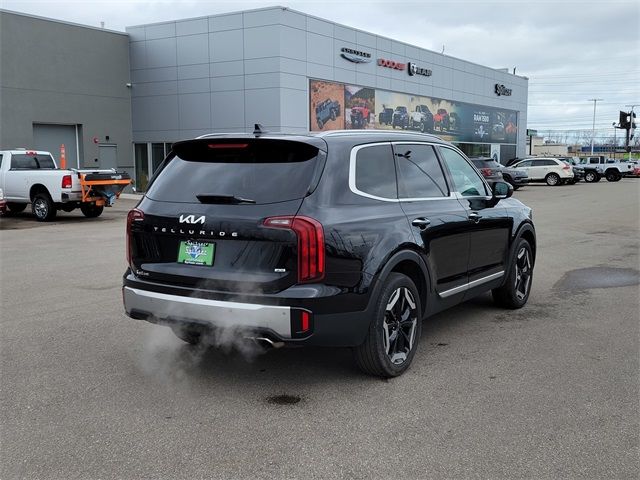 2023 Kia Telluride S