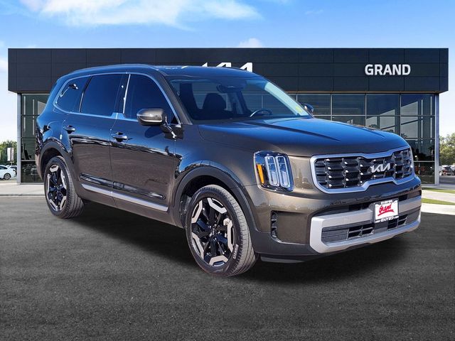 2023 Kia Telluride S